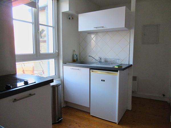 LA ROCHELLE CENTRE T2 MEUBLE A L'ANNEE