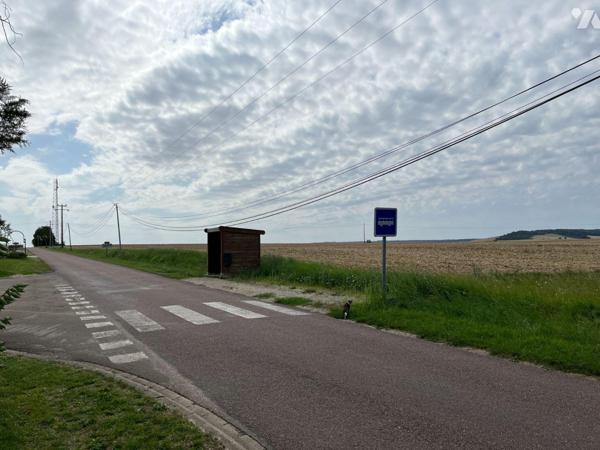 TERRAIN A BATIR A VENDRE A AUXON (10130), AUBE. Terrain constructible d'une surface totale de 3...