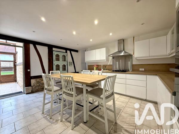 Maison à vendre 8 pièces 198 m² Heudebouville
