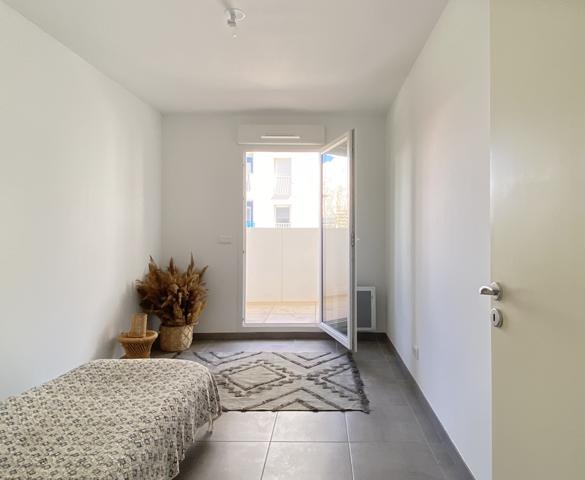 Marseille (13008) - MICHELET - BARRAL -