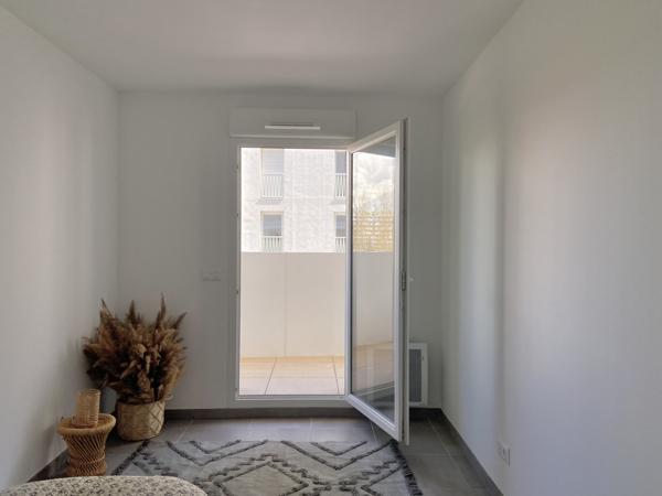 Marseille (13008) - MICHELET - BARRAL -