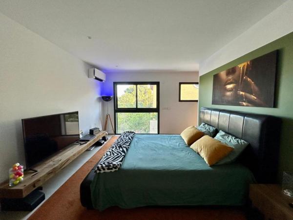 Villa  5 pièce(s) 175 m2 CARRY LE ROUET