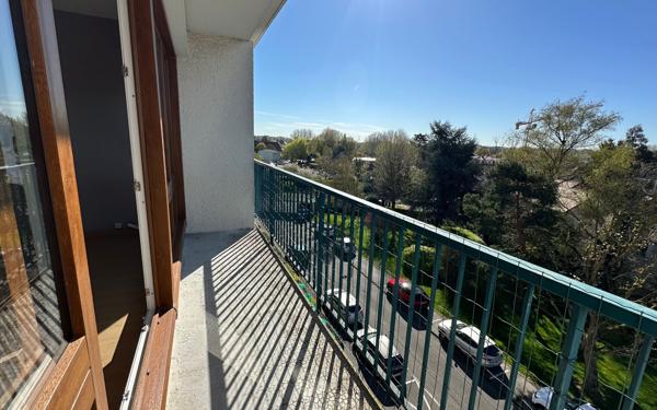 Appartement à louer    3 pièces • 60,31 m2 Bois-d'Arcy