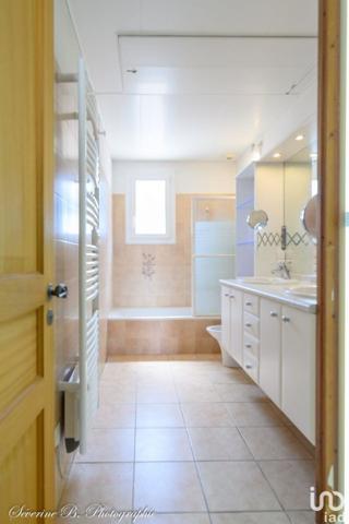 Maison 5 pièces de 119 m² à Baillargues (34670)