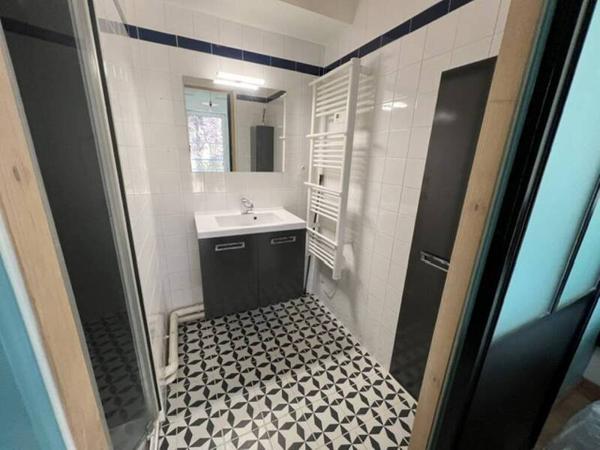 Appartement 2 pièces                                        - 44000 Nantes Réf : 12294