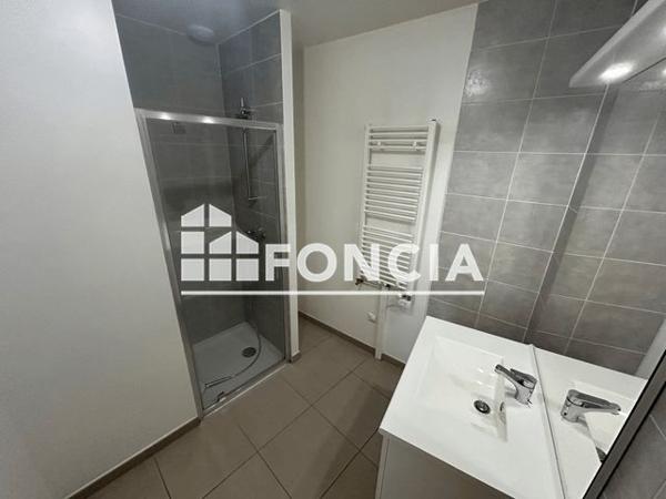 Location Appartement 2 pièces 42.94 m² - 23 AVENUE DU GRAND CHATELET Grenoble 38000