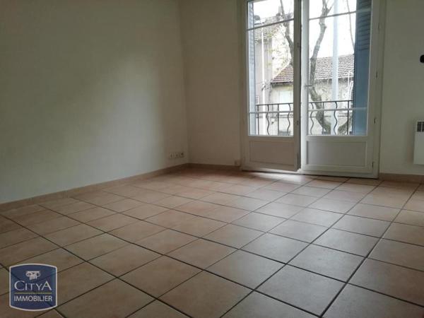 Appartement à louer 1 pièce 26.01m² Toulon (83100)