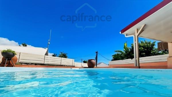EXCLUSIVITÉ – Villa contemporaine avec piscine – Bas de la Bretagne, Saint-Denis