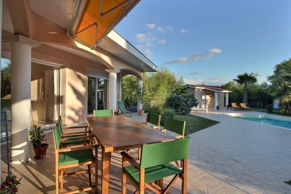 Superbe villa de plain-pied avec piscine Bordeaux Métropole