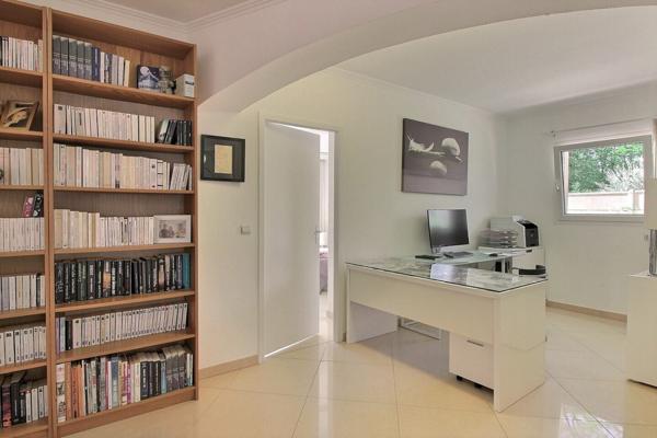 Superbe villa de plain-pied avec piscine Bordeaux Métropole