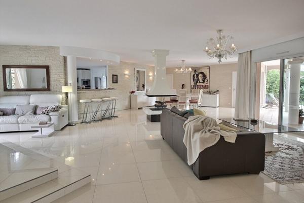 Superbe villa de plain-pied avec piscine Bordeaux Métropole