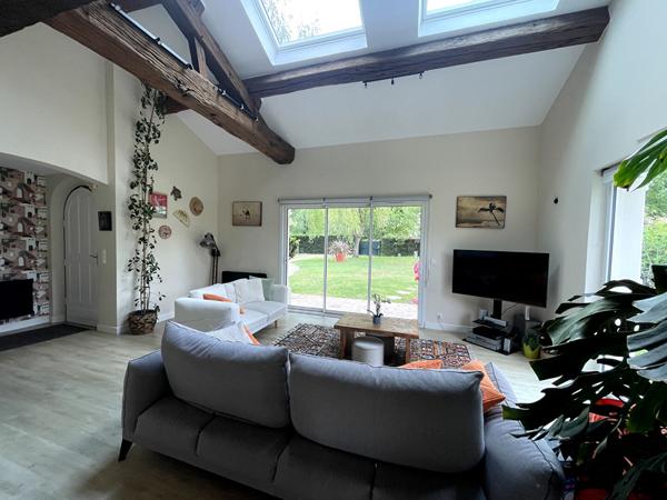 Maison Basse Goulaine 9 pièce(s) 209 m2