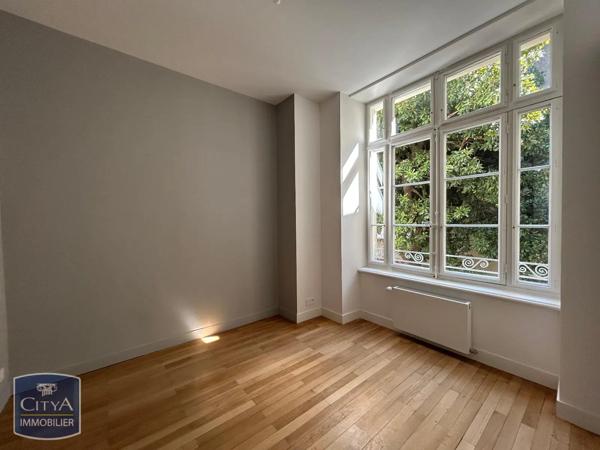 Appartement à louer 3 pièces 69.04m² Nantes (44000)