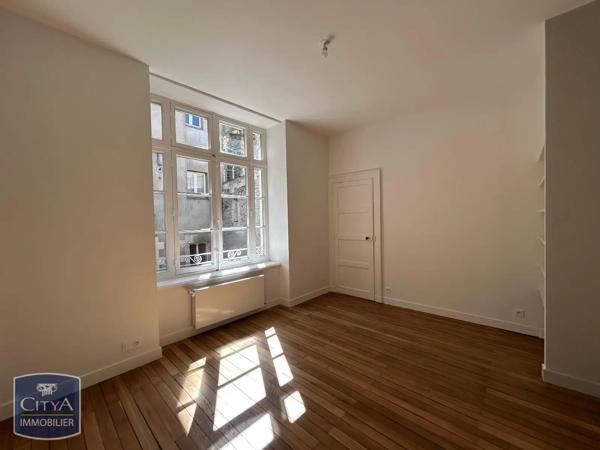 Appartement à louer 3 pièces 69.04m² Nantes (44000)