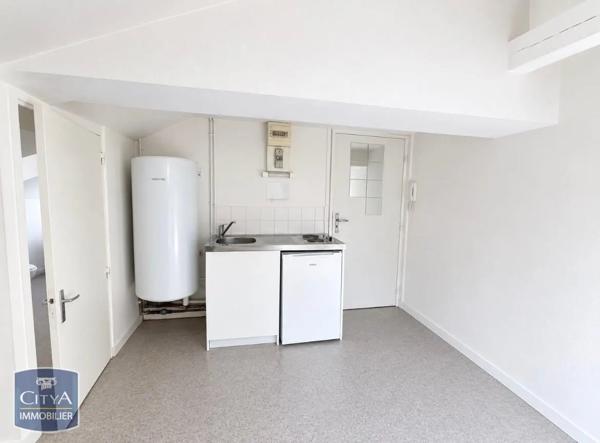 Appartement à louer 1 pièce 12.85m² Angers (49100)