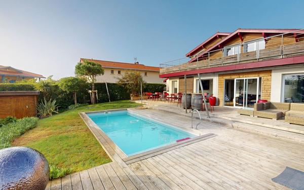 Maison à vendre    9 pièces • 208 m2 Soorts-Hossegor