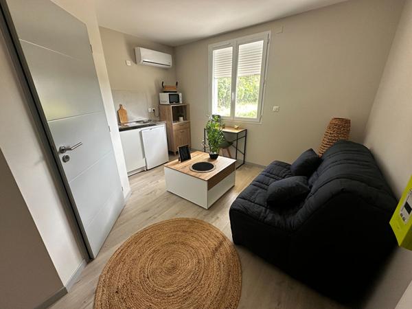 Le Séquestre, studio meublé 1 pièce,15m²