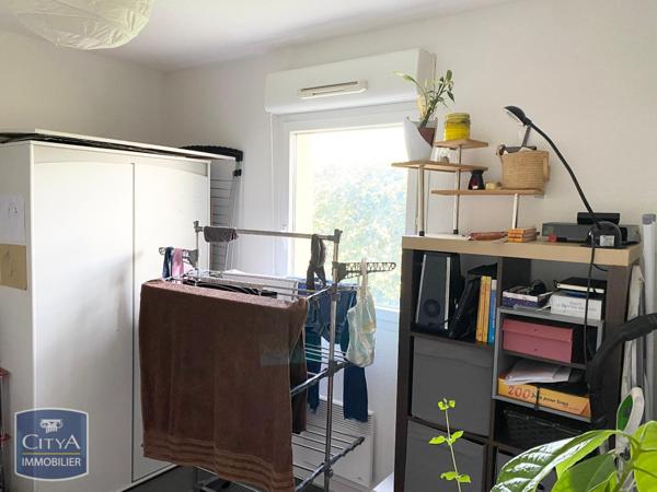 Appartement à louer 2 pièces 61.76m²