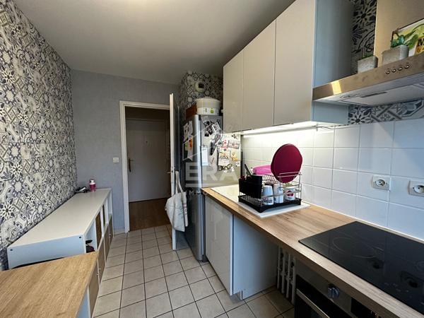 Appartement de 3 pièces principales à louer situé à Compiègne