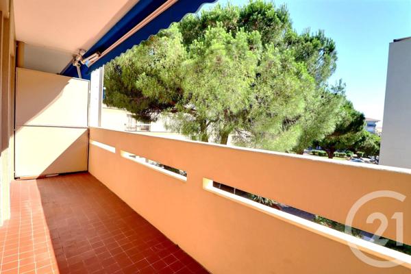 Appartement T2 à vendre  2 pièces - 48,65 m2 FREJUS - 83