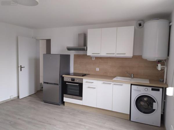 Appartement à louer à Merville dans le Nord (59660), ref : CLOC15