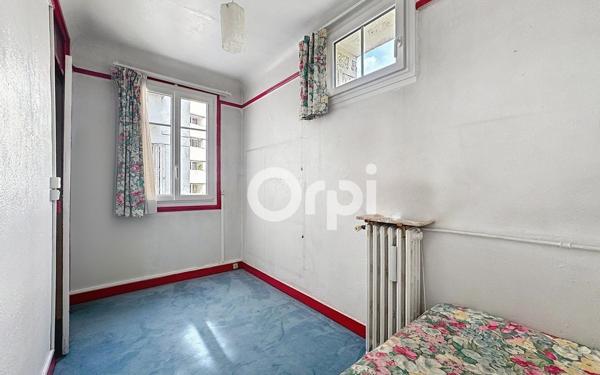 Appartement à vendre    3 pièces • 48,51 m2 Paris 15