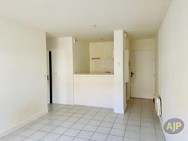 Vente appartement Lesparre Medoc : 80 000 € - AJP Lesparre Immobilier