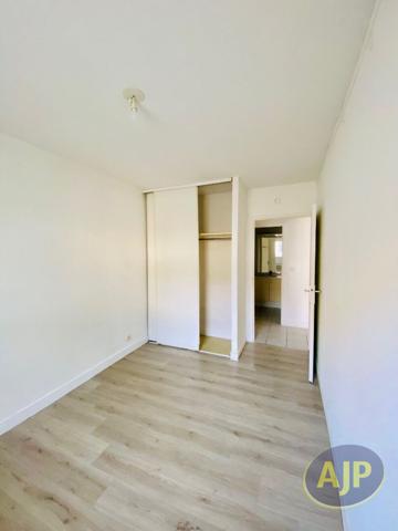 Vente appartement Lesparre Medoc : 80 000 € - AJP Lesparre Immobilier