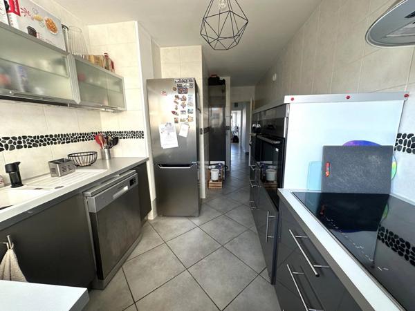 Vente Appartement 3 pièces 64 m2 à Colombes