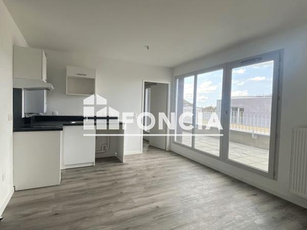 Location Appartement 2 pièces 37.27 m² - 3 RUE RIGOLLOT Amiens. 80000