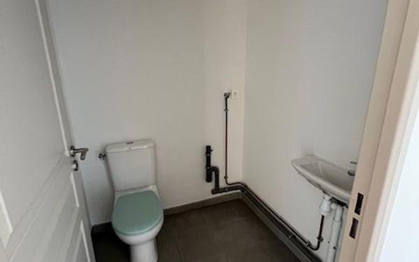 Appartement à louer    3 pièces • 100 m2 Argentan