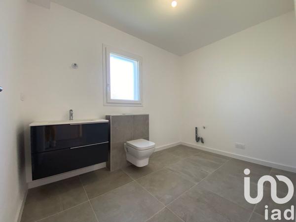 Pavillon 4 pièces de 93 m² à Ustaritz (64480)