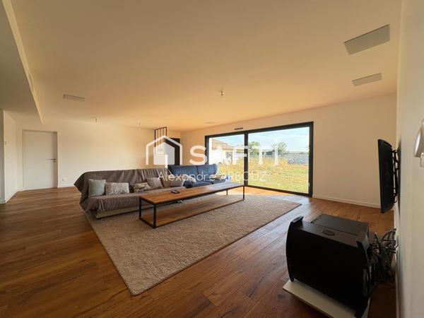 Maison haut de gamme, design et domotique