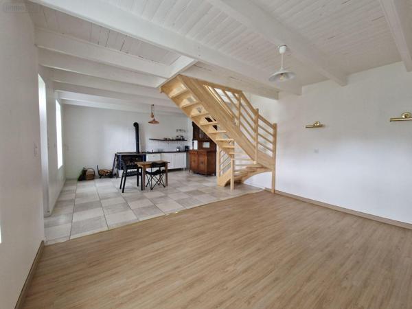 Maison à vendre à Maël-Carhaix dans les Côtes-d'Armor (22340), ref : 22075-MA01618