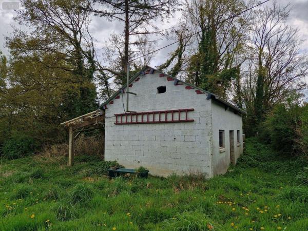 Maison à vendre à Maël-Carhaix dans les Côtes-d'Armor (22340), ref : 22075-MA01618