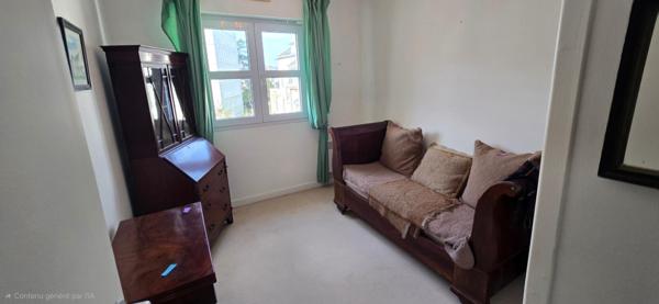 Grand appartement de 86 m² situé dans le quartier La Fayette, à proximité de la gare d’Angers et à seulement quelques minutes du centre-ville