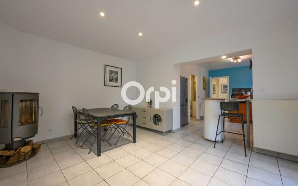 Maison à vendre    6 pièces •  Santes