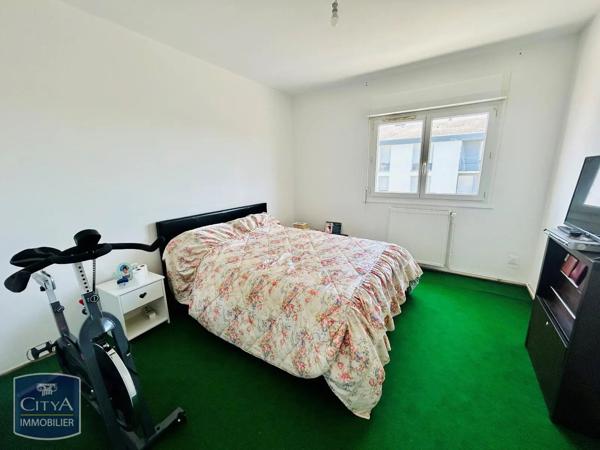 Appartement à louer 4 pièces 80.21m² Déols (36130)