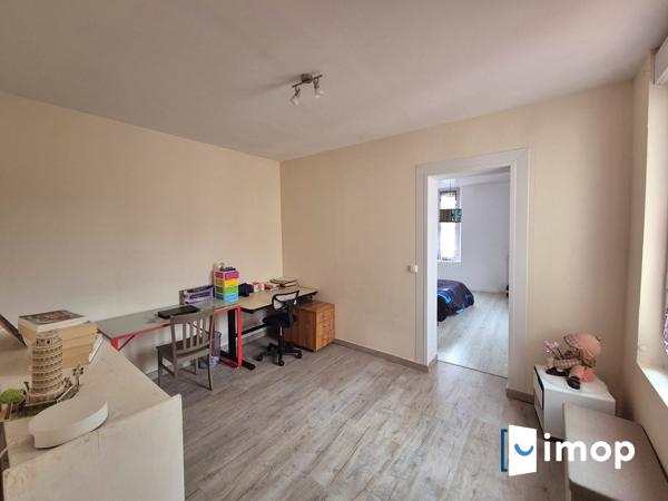 Maison familiale rénovée avec garage