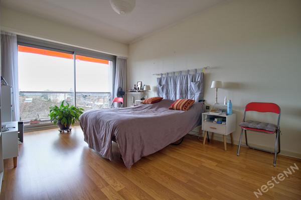 A VENDRE - AGEN Tour Victor Hugo - Appartement de 125m² avec 3 chambres, balcon et garage