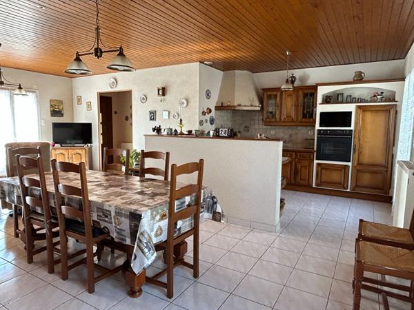 Maison - 6 pièces - 133 m²