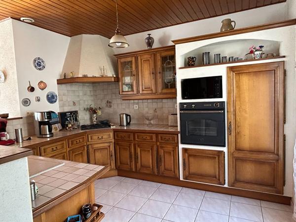 Maison - 6 pièces - 133 m²