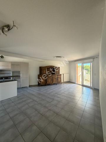 Appartement T4 avec terrasse et garage