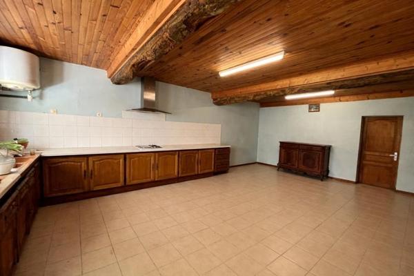 Maison à vendre 200 000 € Pébées 4 p 144 m² DPE D