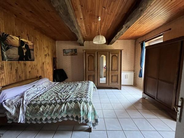 Maison à vendre 200 000 € Pébées 4 p 144 m² DPE D