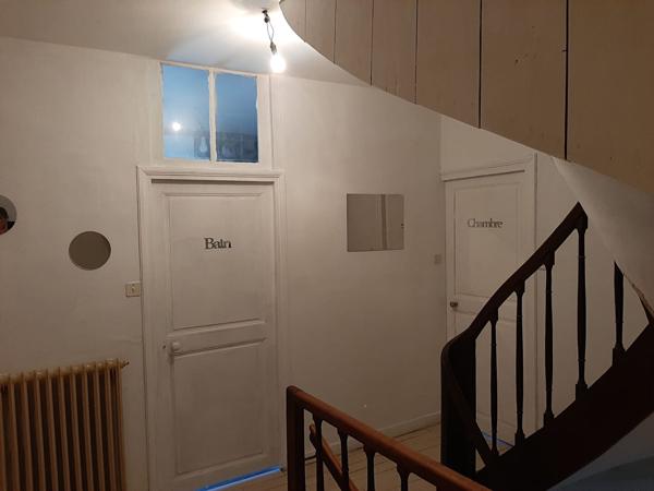 Charmante Maison de Ville à Nueil les Aubiers - À Vendre !