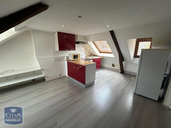Appartement à louer 2 pièces 21.07m² Saint-Quentin (02100)