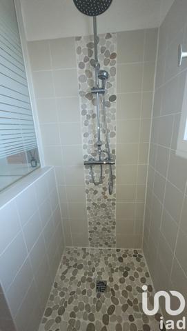 Maison à vendre 5 pièces 97 m² Saint-Seurin-sur-l'Isle