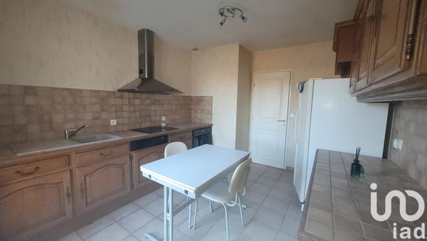 Maison à vendre 5 pièces 97 m² Saint-Seurin-sur-l'Isle