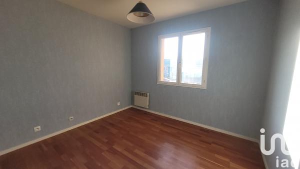 Maison à vendre 5 pièces 97 m² Saint-Seurin-sur-l'Isle